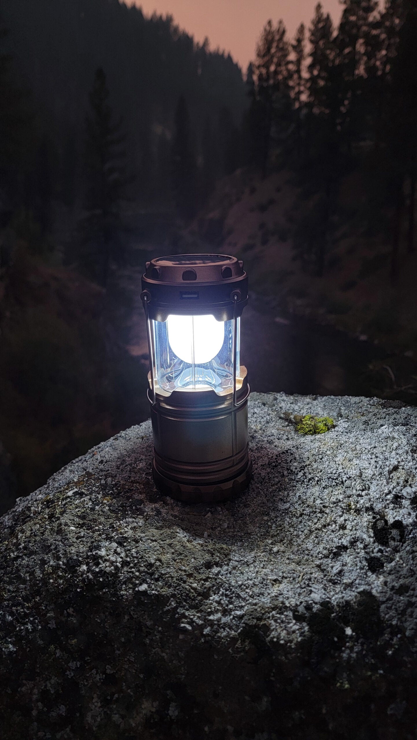 Collapsible Solar Powered Lantern